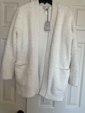 New, NWT Barefoot Dreams cardigan. Size XS —fits like medium. Color “Pearl”.